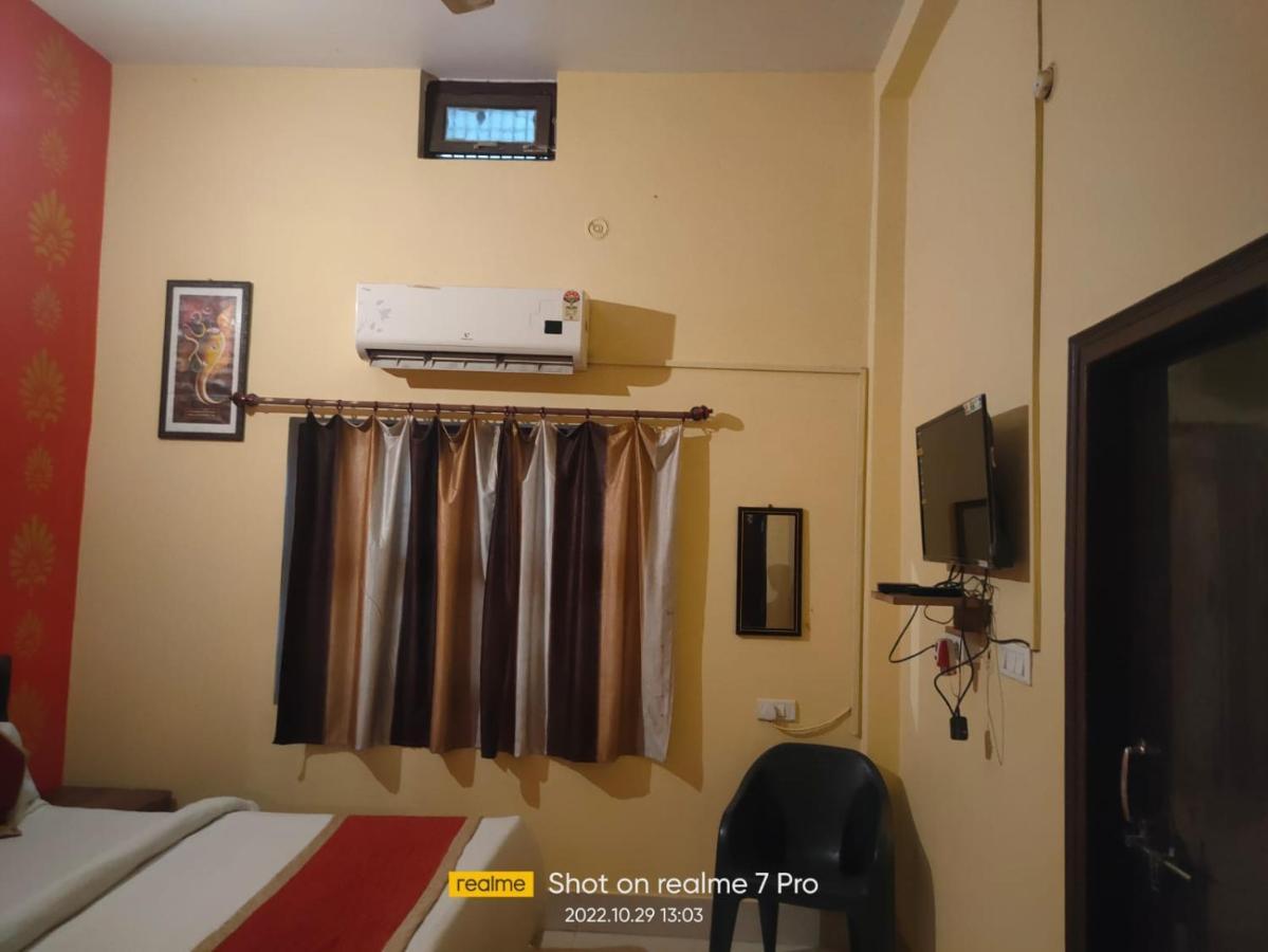 Gangotri Paying Guest House 瓦拉纳西 外观 照片